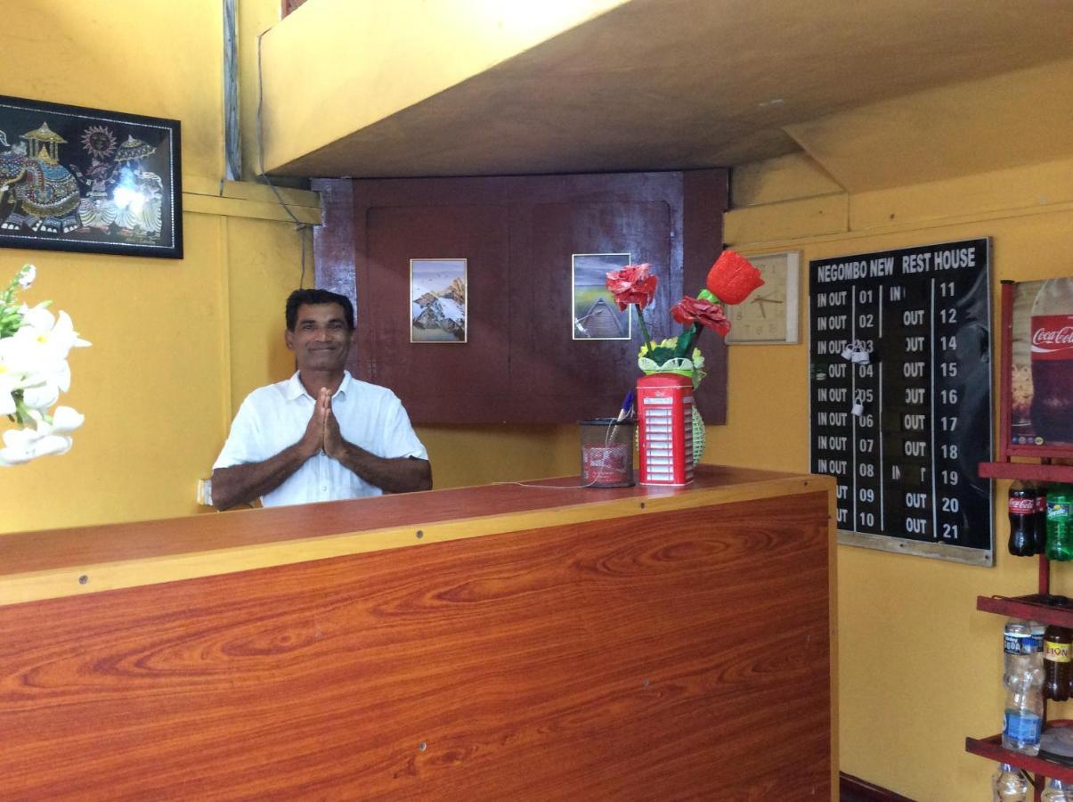 New Rest House Sea View Hotel Negombo Exteriör bild